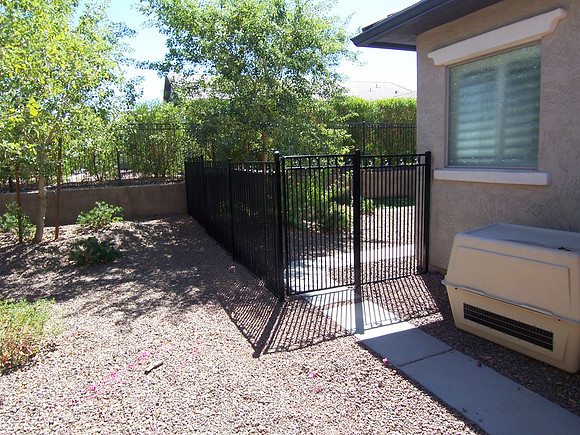 Fence (22)