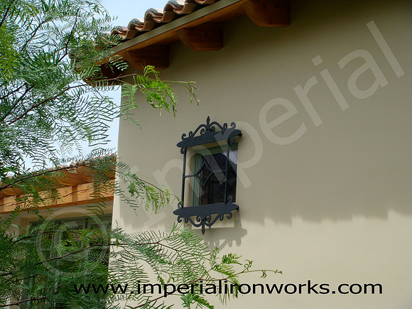 Window Iron (25)