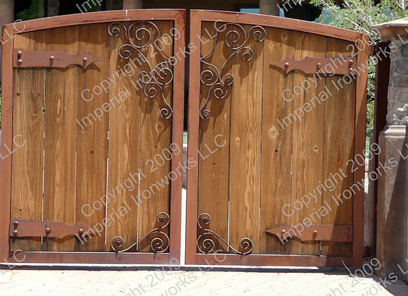 Gate (82)