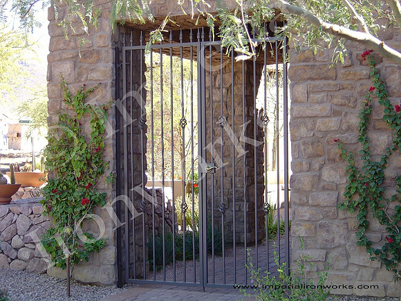 Gate (44)