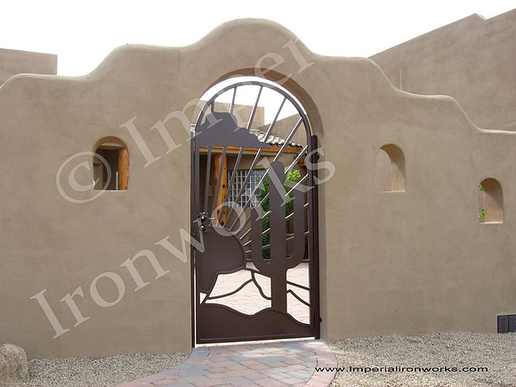 Gate (70)