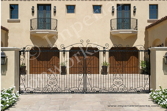 Gate (27)