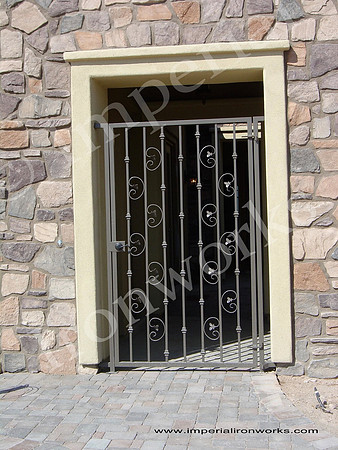 Gate (57)