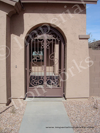 Gate (2)