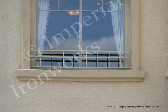 Window Iron (3)
