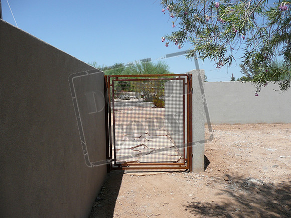 Gate (76)