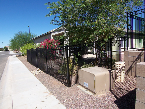 Fence (23)